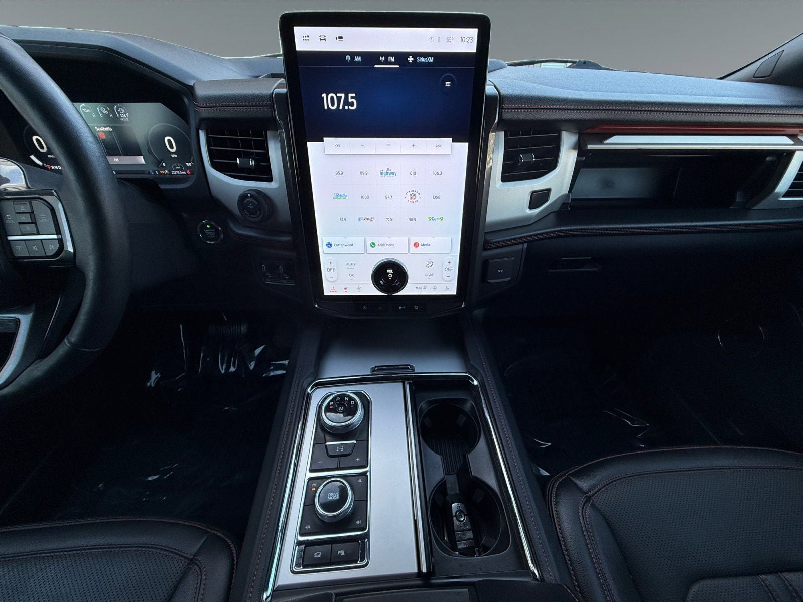 2024 Ford Expedition Timberline