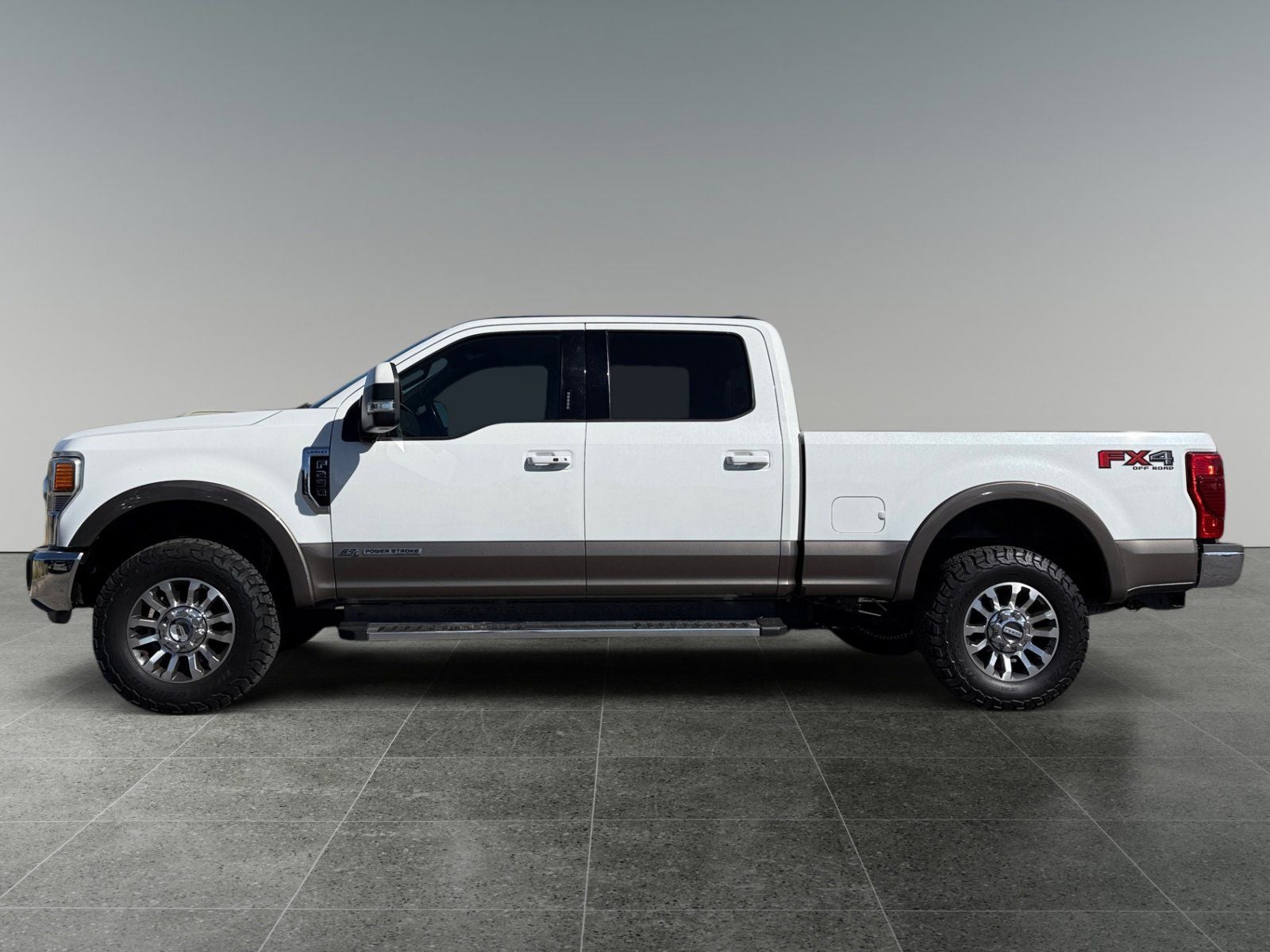 2022 Ford F-250SD Lariat