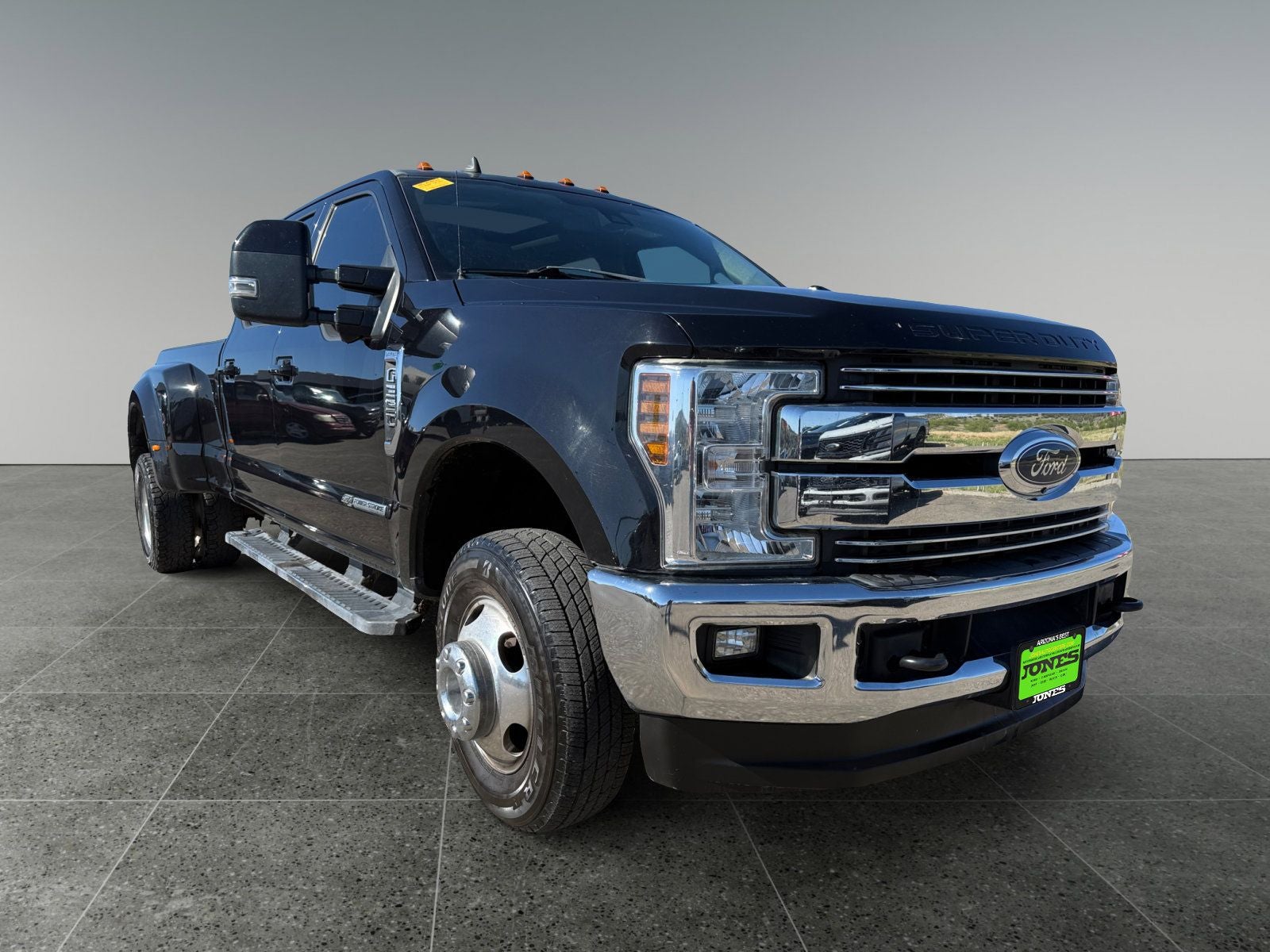 2019 Ford F-350SD Lariat DRW