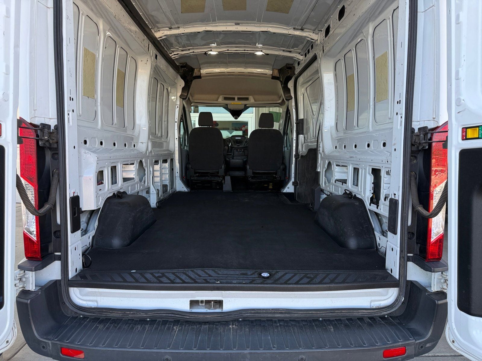 2018 Ford Transit-250 Base