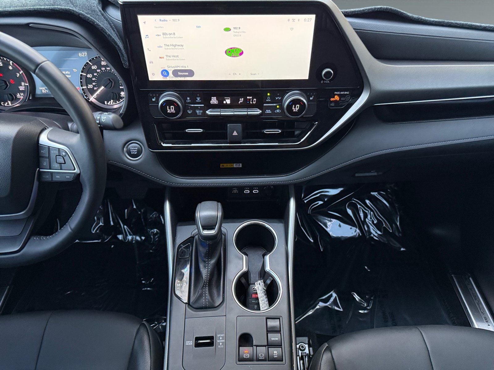 2025 Toyota Highlander XLE