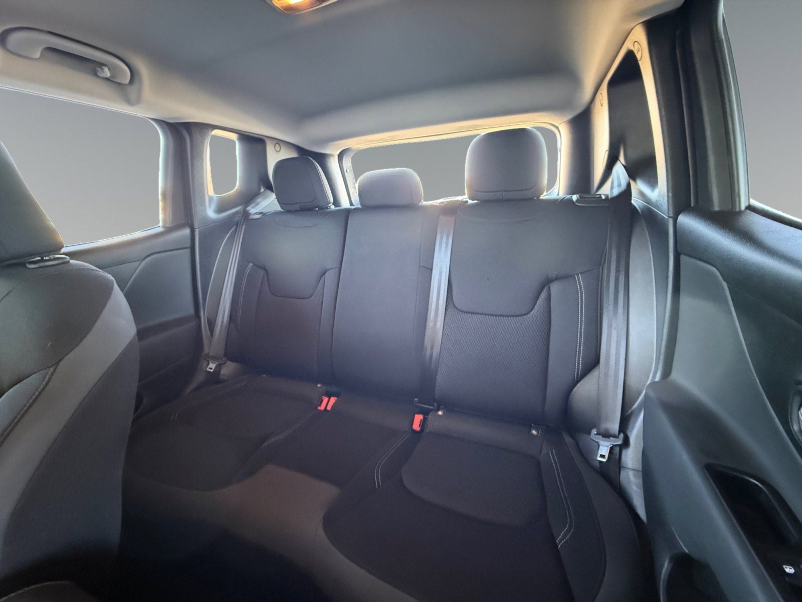 2023 Jeep Renegade Altitude