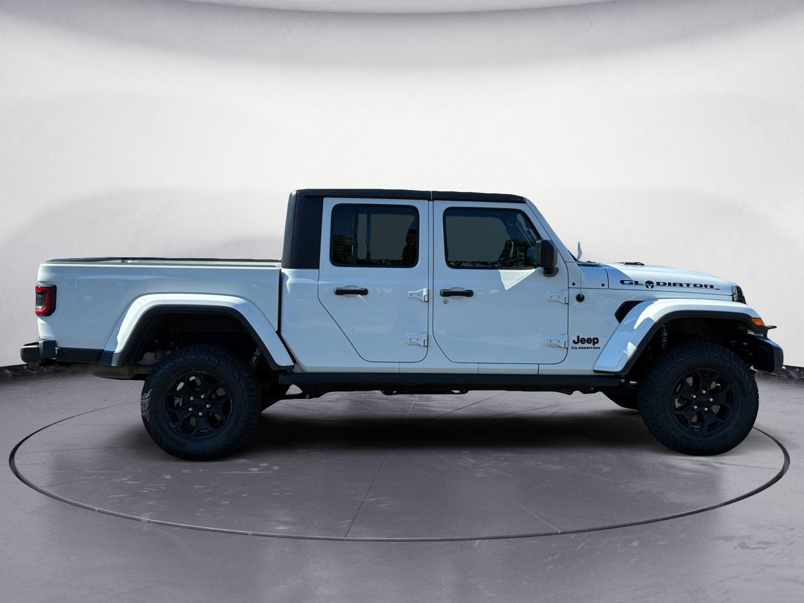 2021 Jeep Gladiator Willys