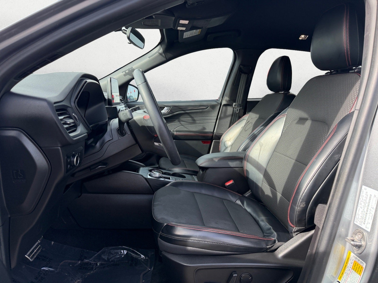 2023 Ford Escape Hybrid ST-Line