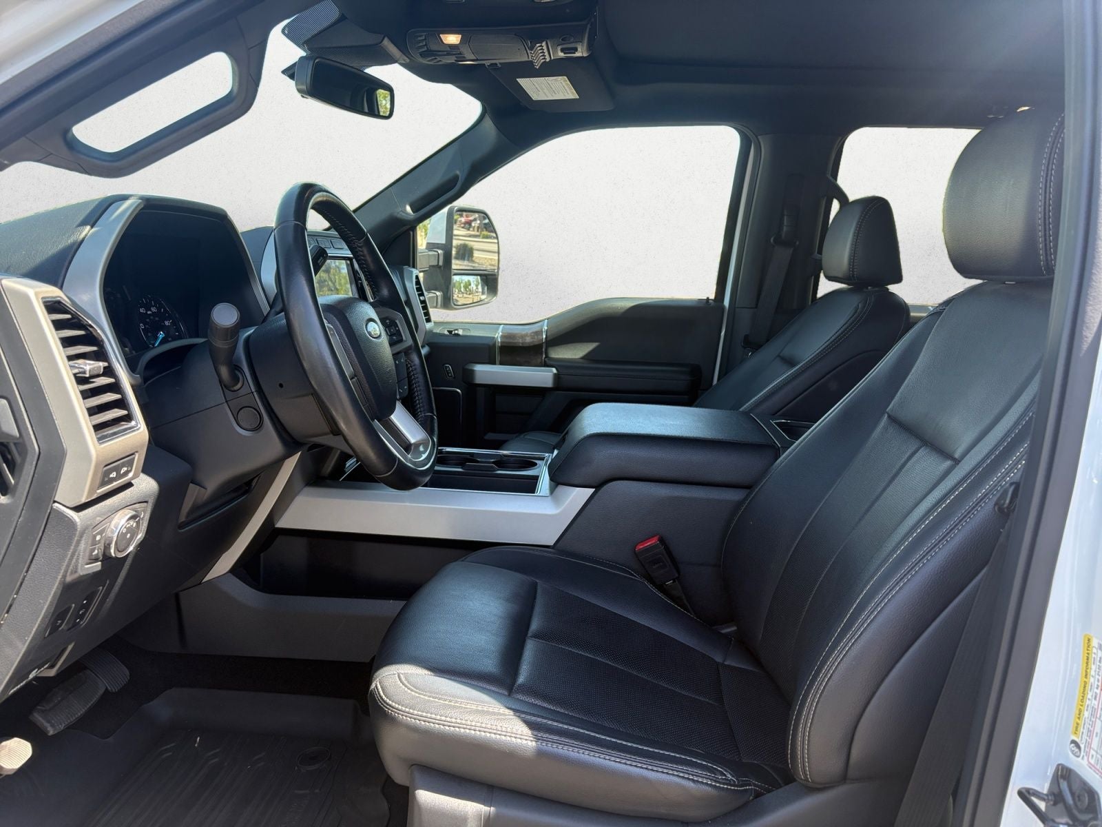 2022 Ford F-250SD Lariat