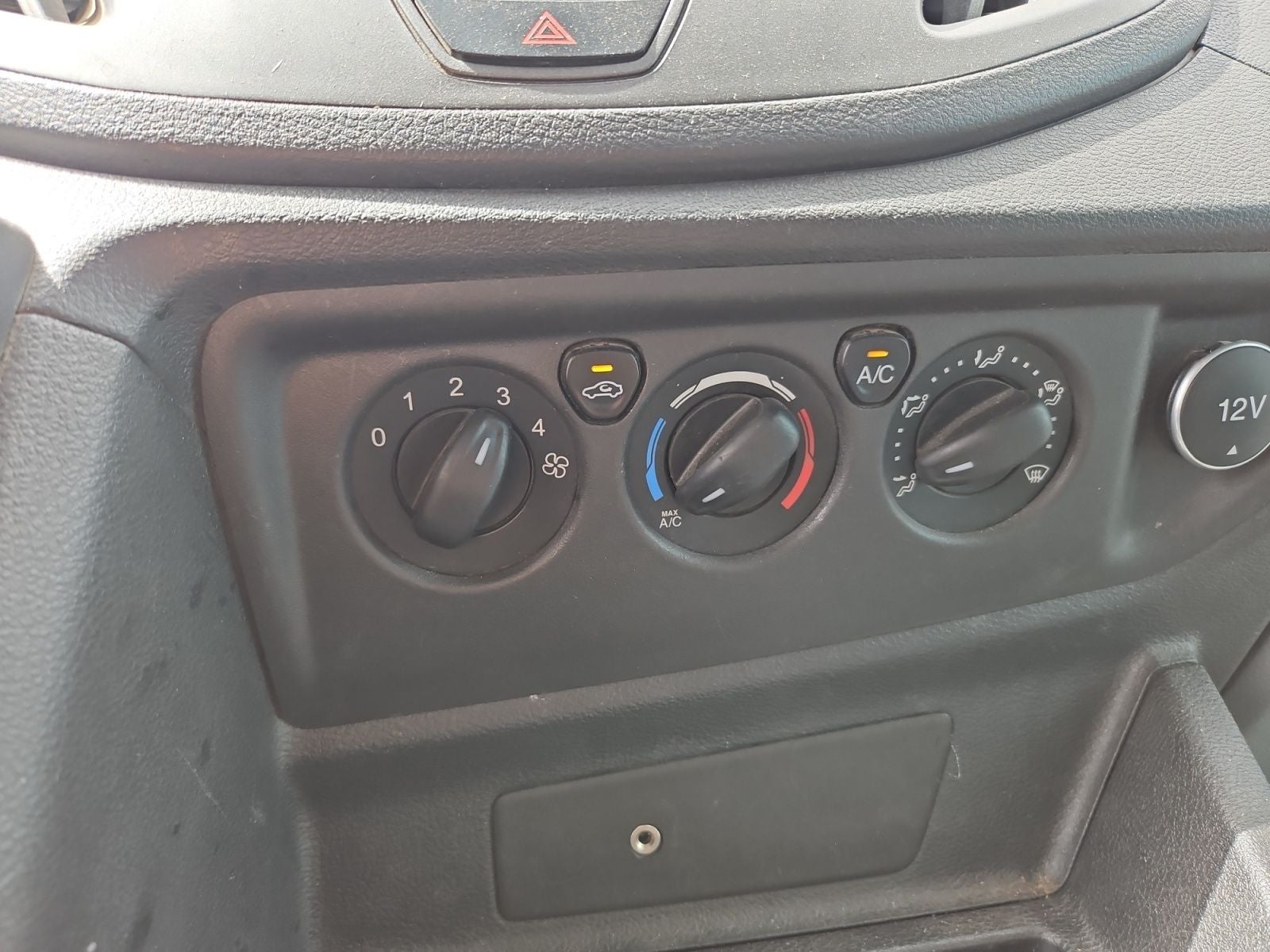 2018 Ford Transit-150 Base