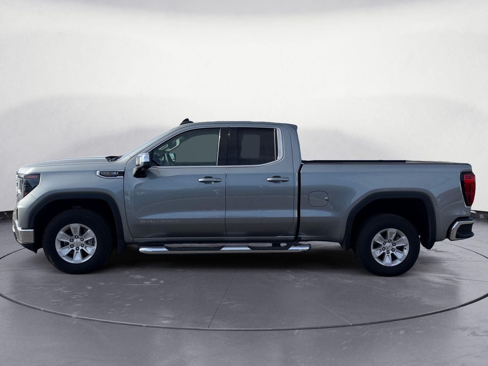 2025 GMC Sierra 1500 SLE