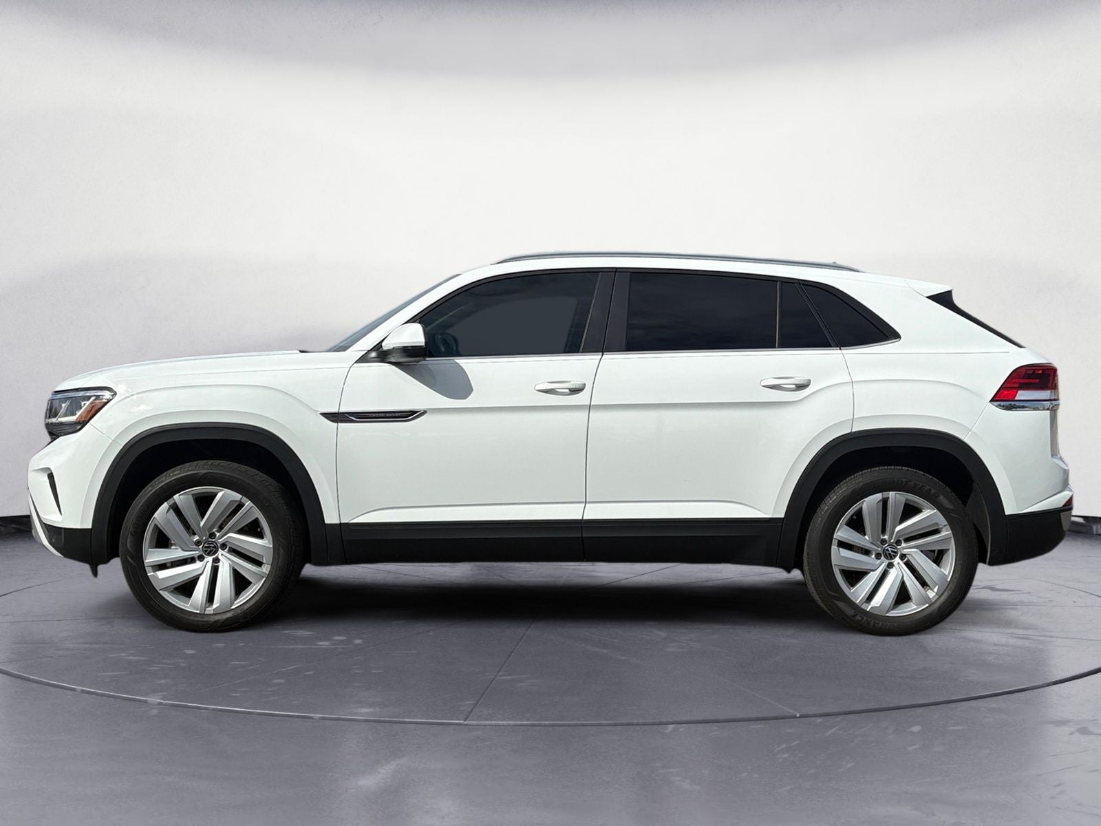 2021 Volkswagen Atlas Cross Sport 2.0T SE w/Technology