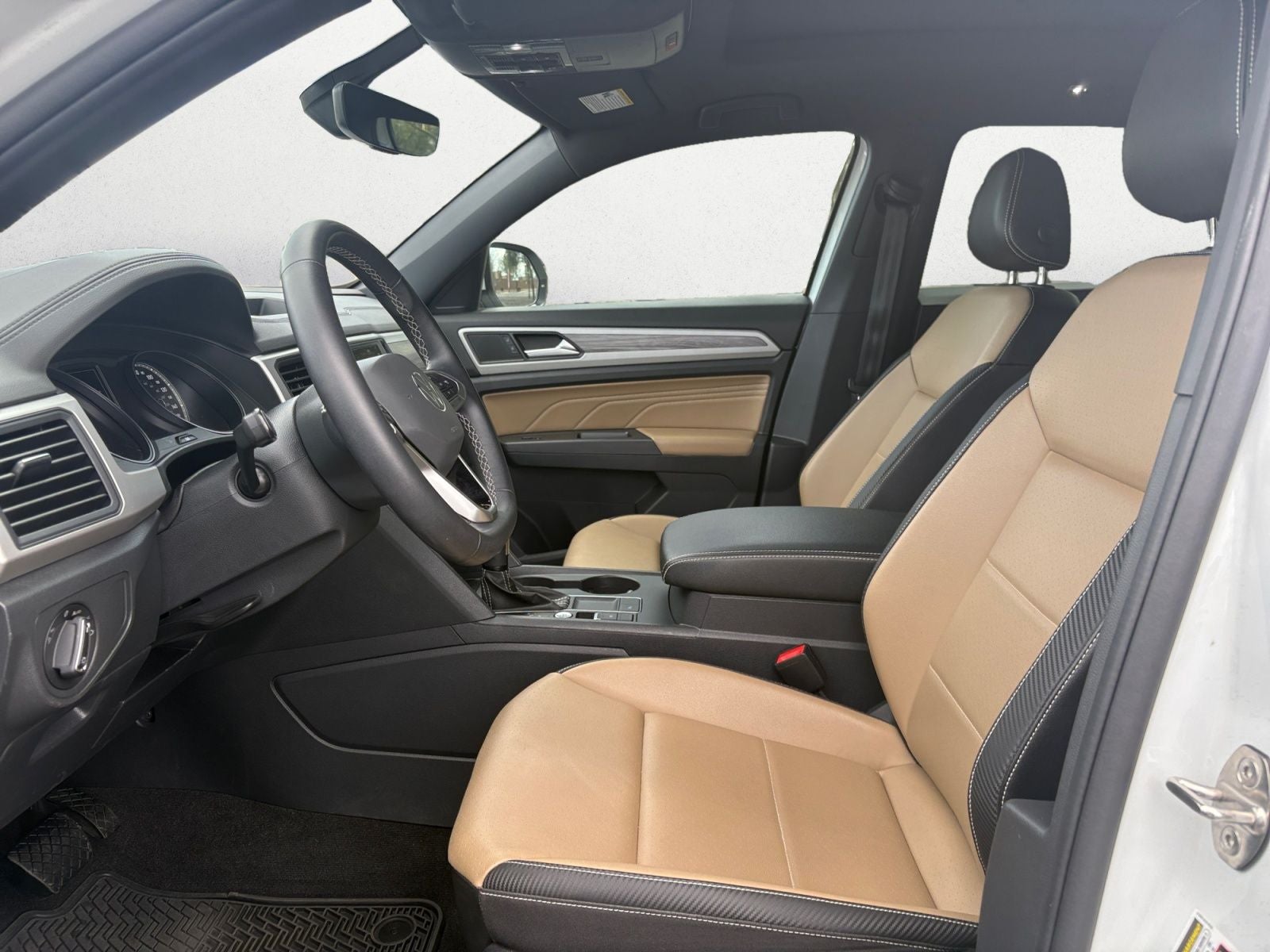 2021 Volkswagen Atlas Cross Sport 2.0T SE w/Technology