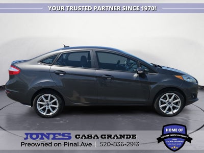 2015 Ford Fiesta SE