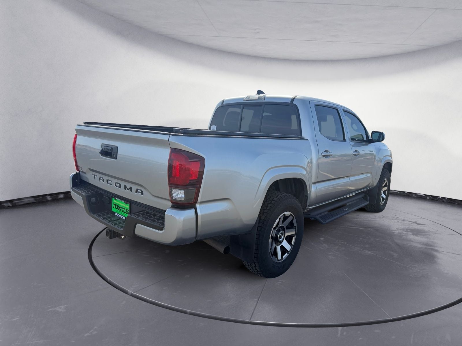 2022 Toyota Tacoma SR V6