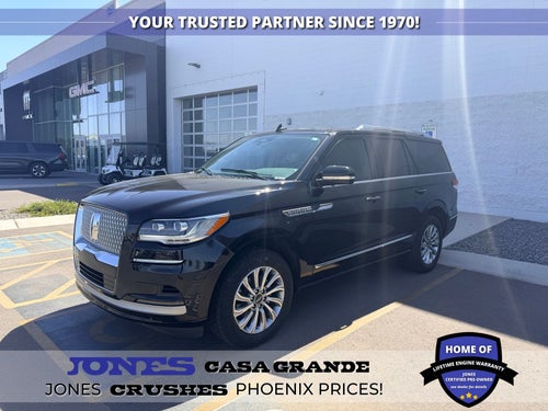 2023 Lincoln Navigator Standard