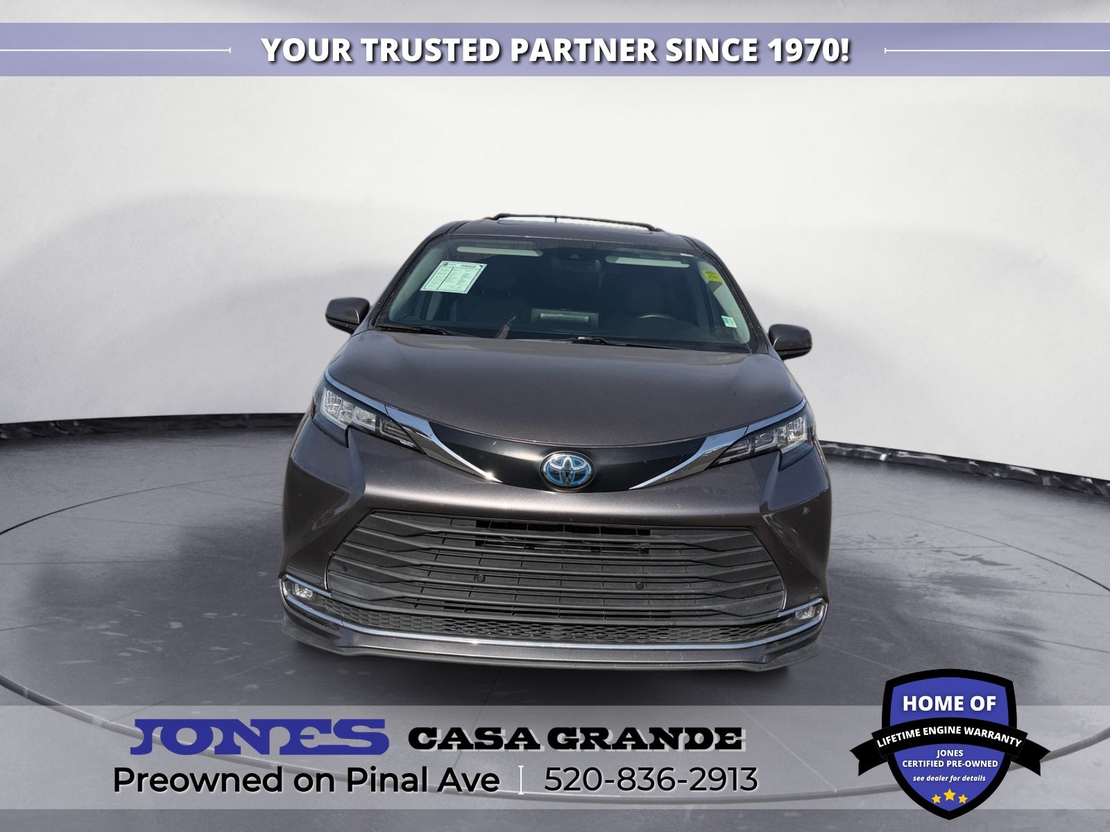 2023 Toyota Sienna XLE