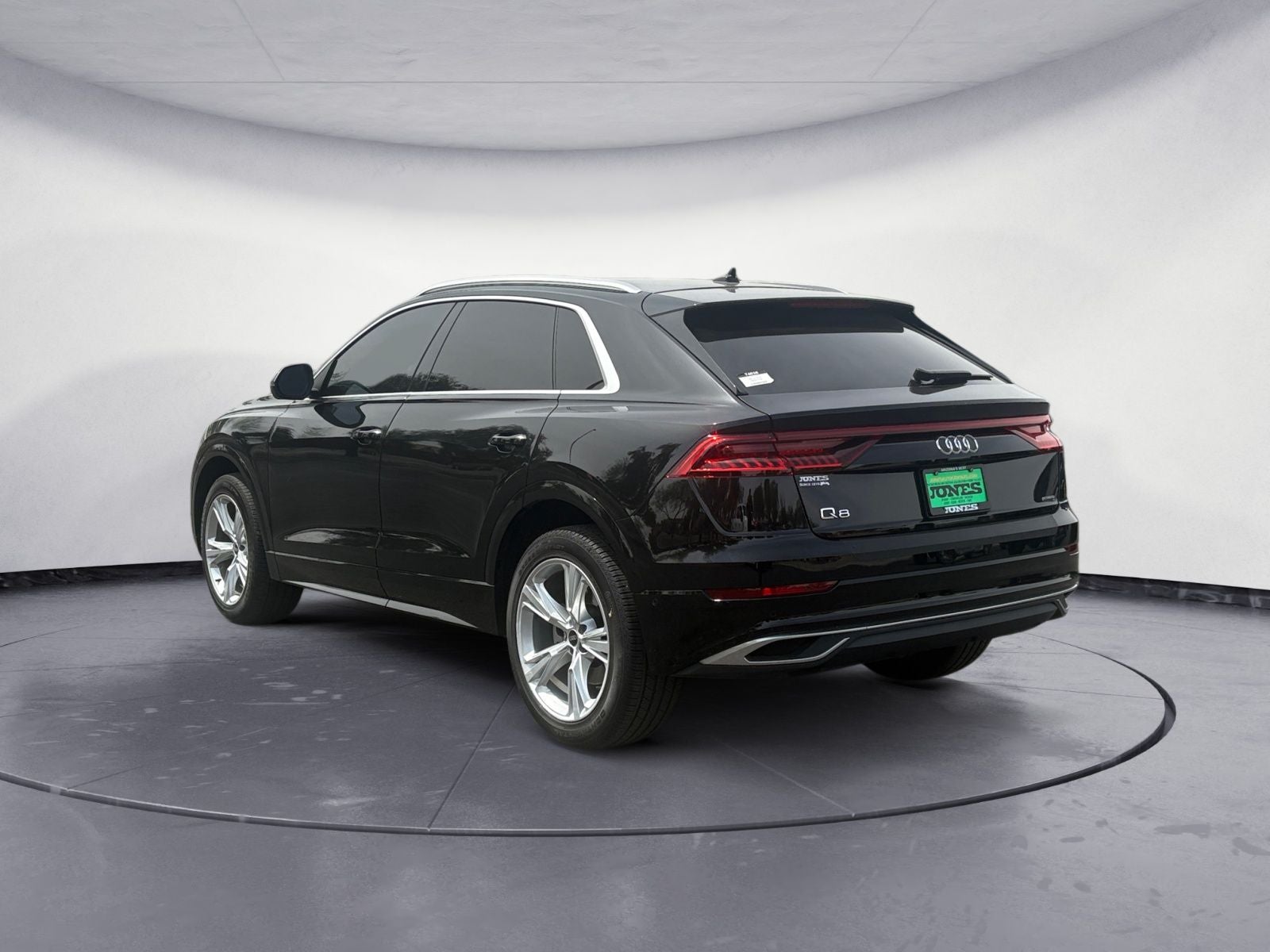 2022 Audi Q8 55 Premium Plus quattro