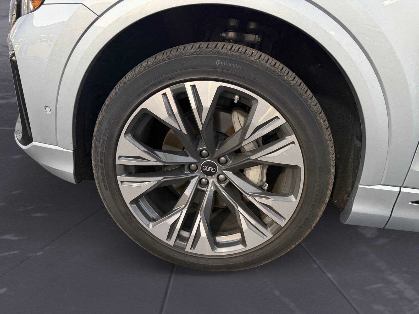 2025 Audi Q8 55 Prestige quattro