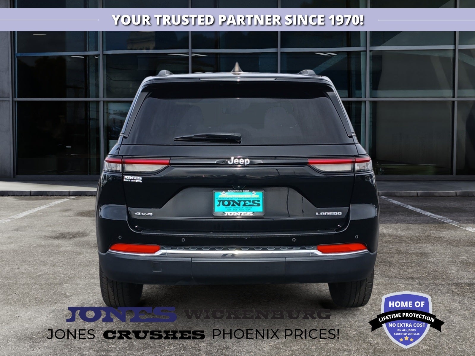 2024 Jeep Grand Cherokee Laredo 4x4