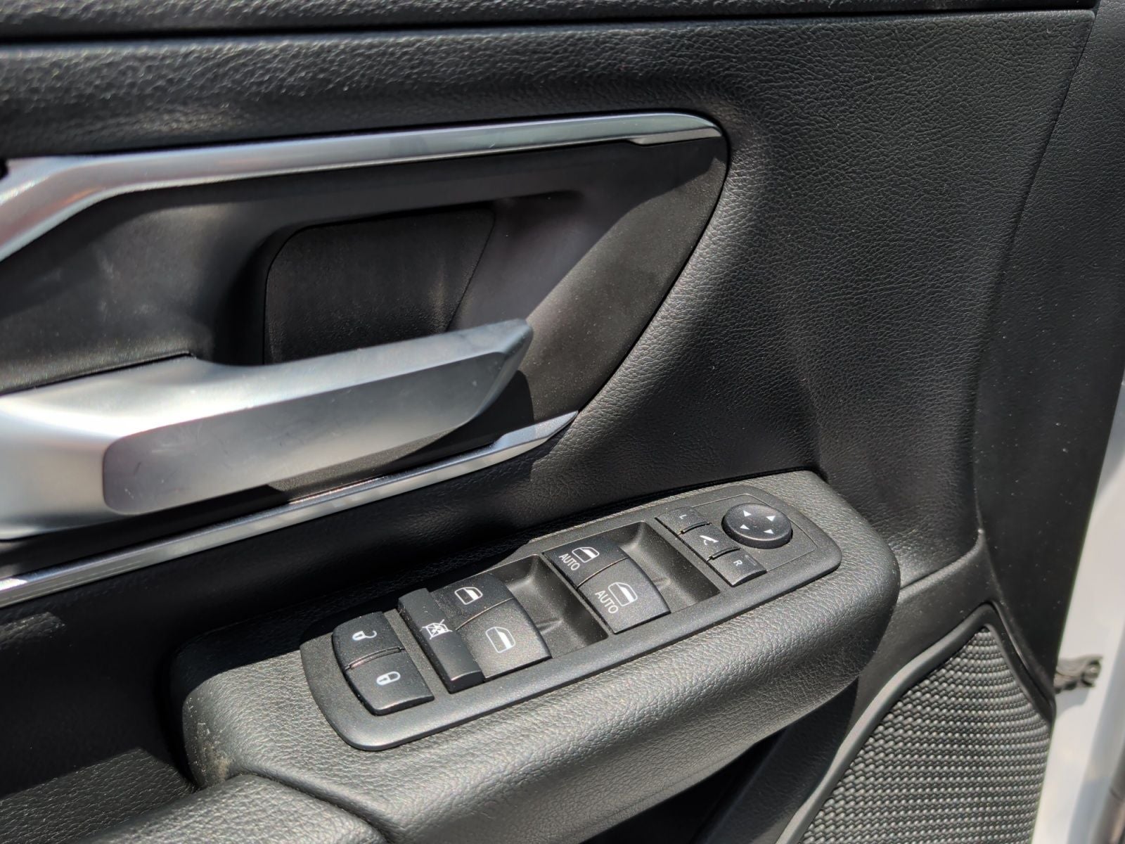 2019 RAM 1500 Big Horn/Lone Star Crew Cab 4x2 5'7' Box