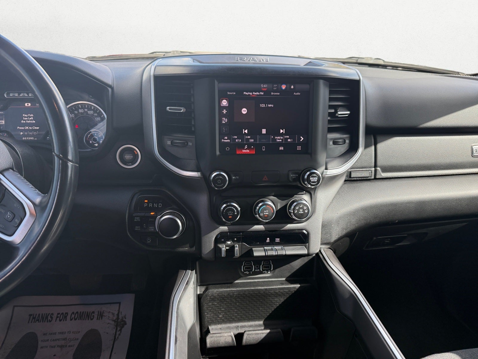 2022 RAM 1500 Big Horn Crew Cab 4x4 5'7' Box