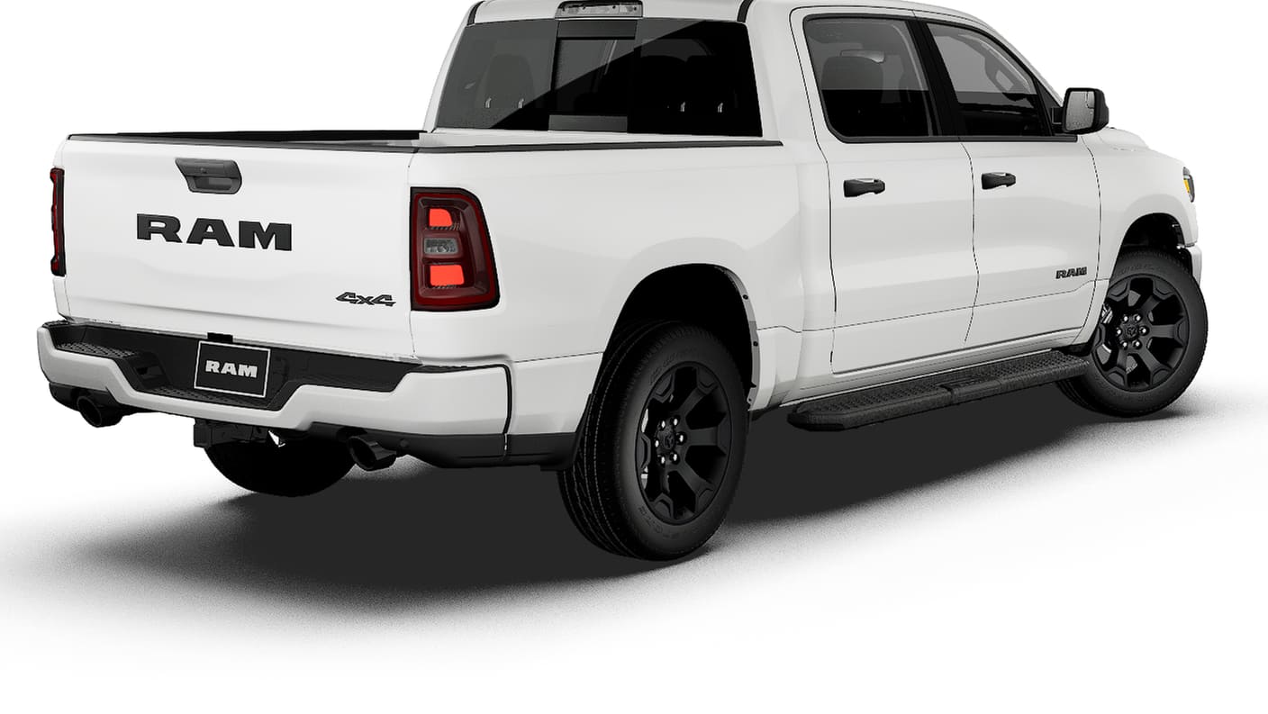 2027 RAM Ram 1500 RAM 1500 EXPRESS CREW CAB 4X4 5'7' BOX