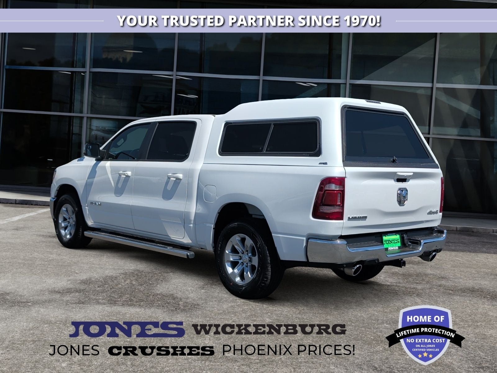 2024 RAM 1500 Laramie Crew Cab 4x4 5'7' Box