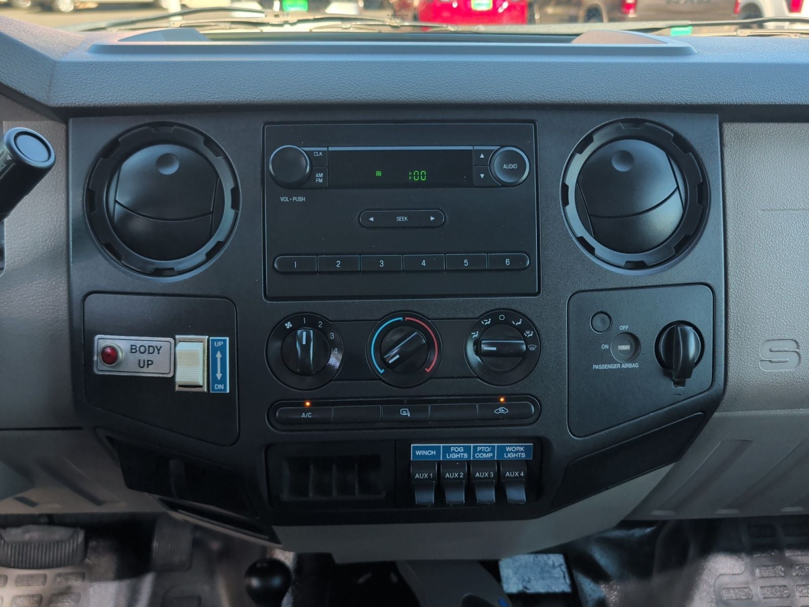 2009 Ford F-450 Chassis DRW