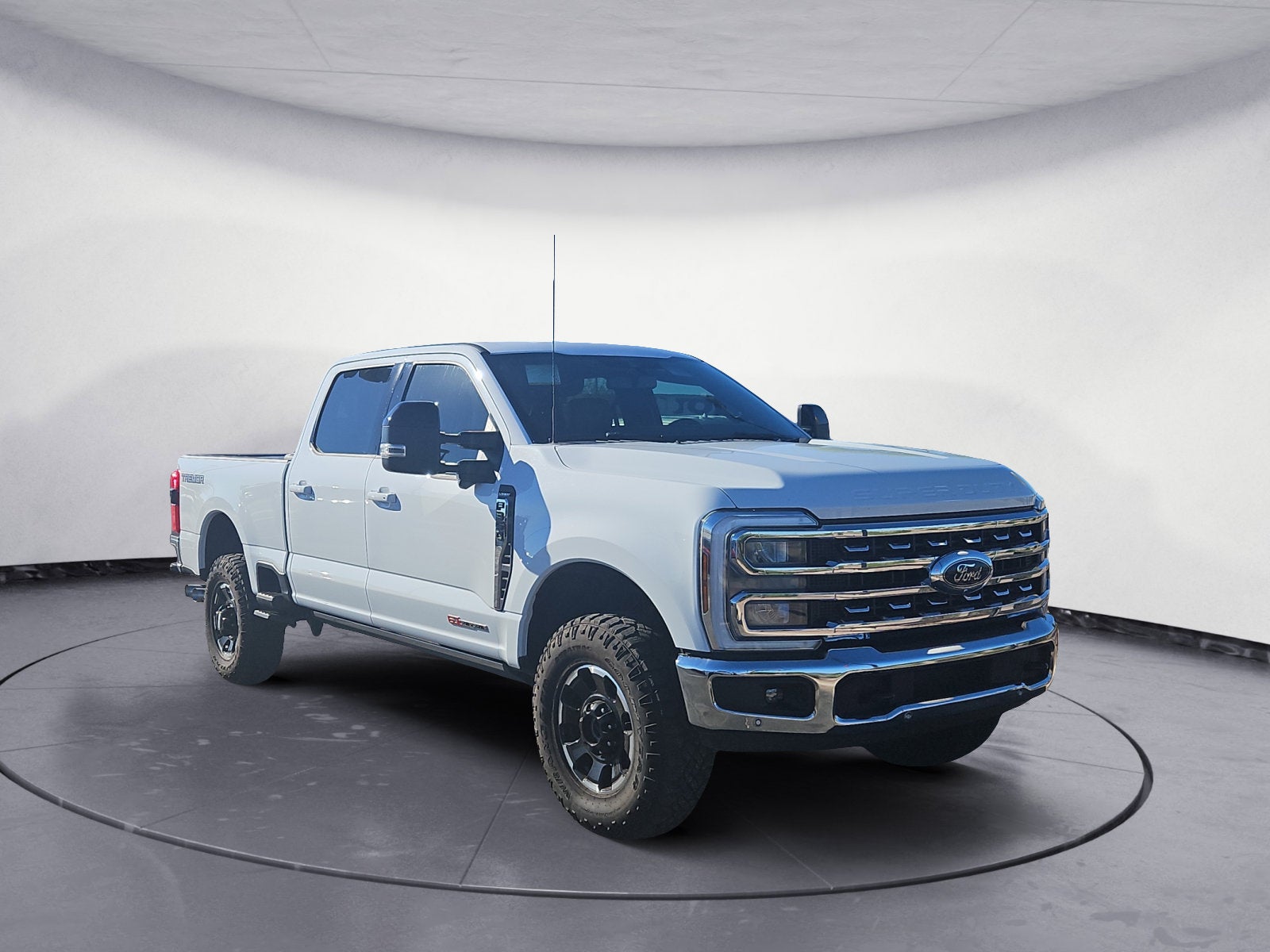 2025 Ford F-350 LARIAT