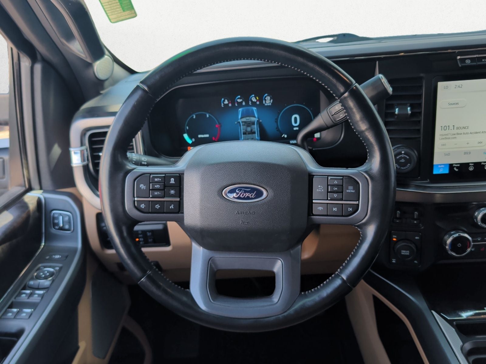 2023 Ford F-350 LARIAT