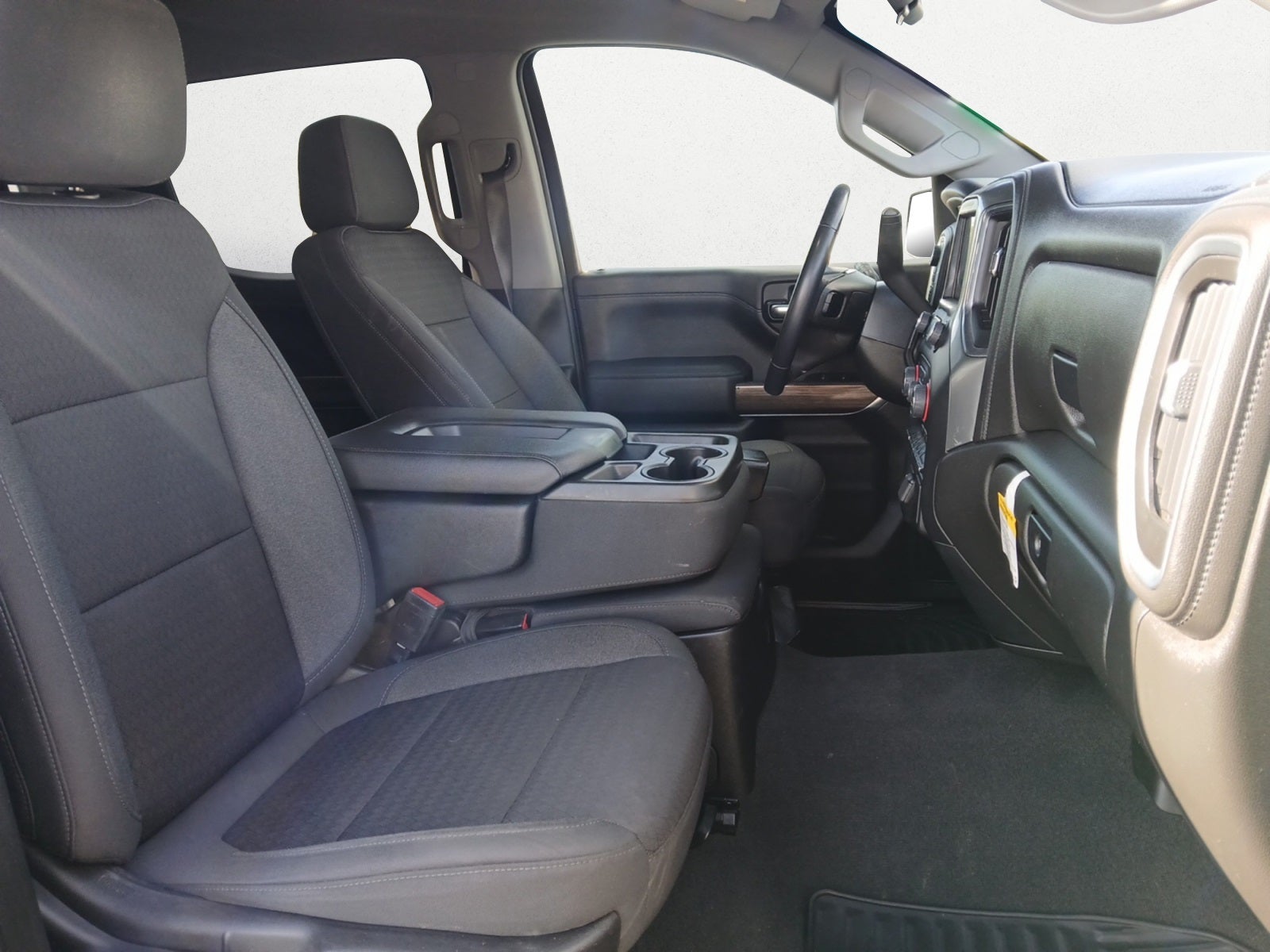 2022 Chevrolet Silverado 1500 LTD 4WD Crew Cab Short Bed RST