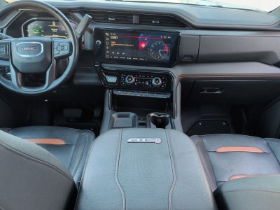 2024 GMC Sierra 3500HD 4WD Crew Cab Standard Bed AT4