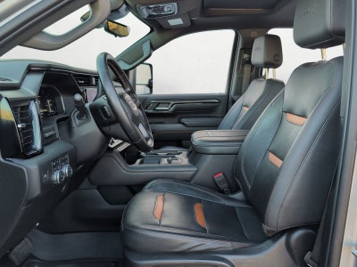 2024 GMC Sierra 3500HD 4WD Crew Cab Standard Bed AT4