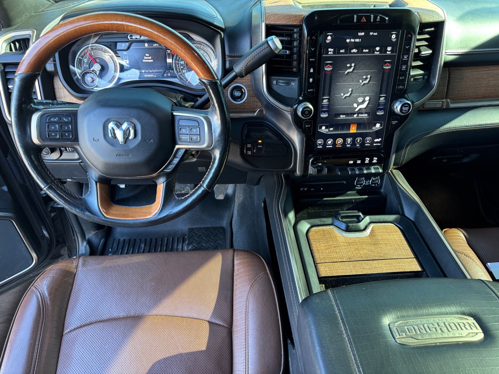 2019 RAM 3500 Longhorn Crew Cab 4x4 8' Box