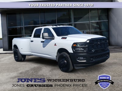 2025 RAM 3500 Tradesman Crew Cab 4x2 8' Box
