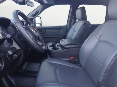 2025 RAM 3500 Tradesman Crew Cab 4x2 8' Box