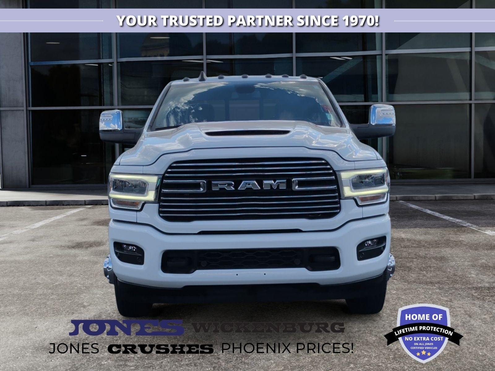 2024 RAM 3500 Laramie Crew Cab 4x4 8' Box
