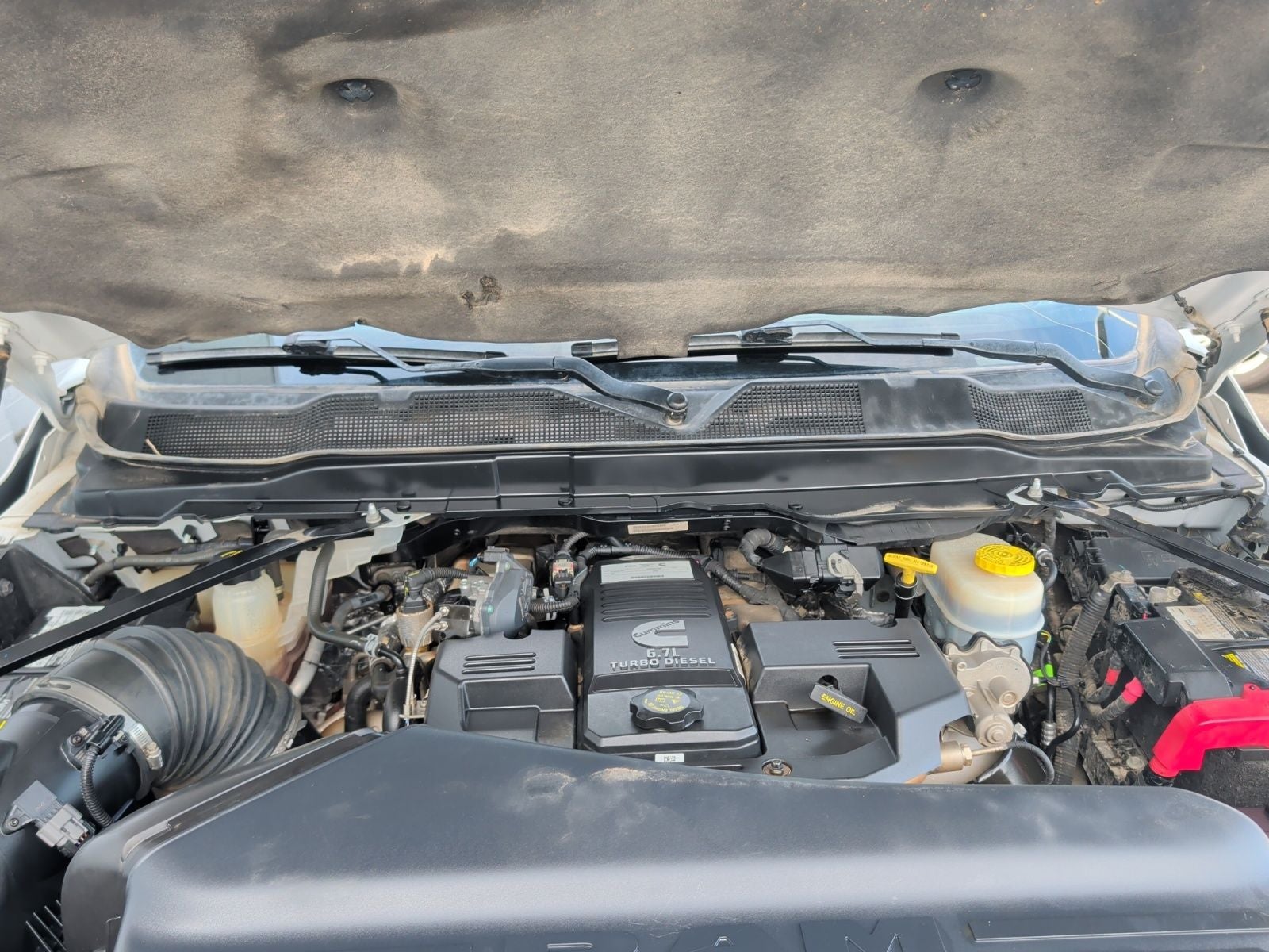 2021 RAM 3500 Laramie Crew Cab 4x4 8' Box