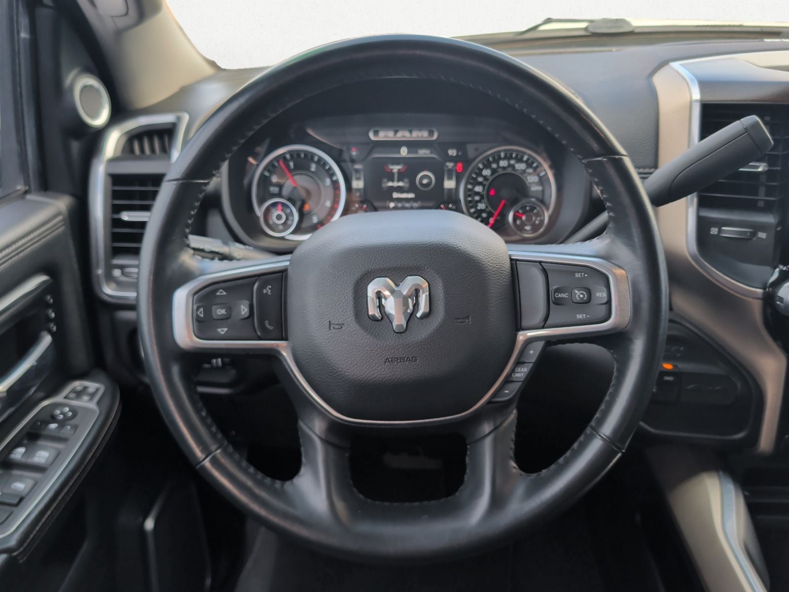 2023 RAM 2500 Laramie Mega Cab 4x4 6'4' Box