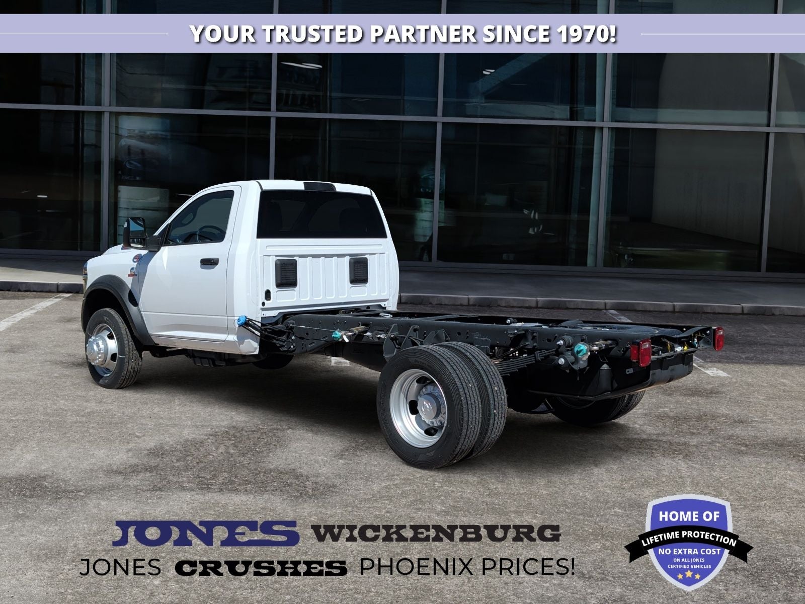 2025 RAM Ram 5500 Chassis Cab RAM 5500 TRADESMAN CHASSIS REGULAR CAB 4X2 84' CA