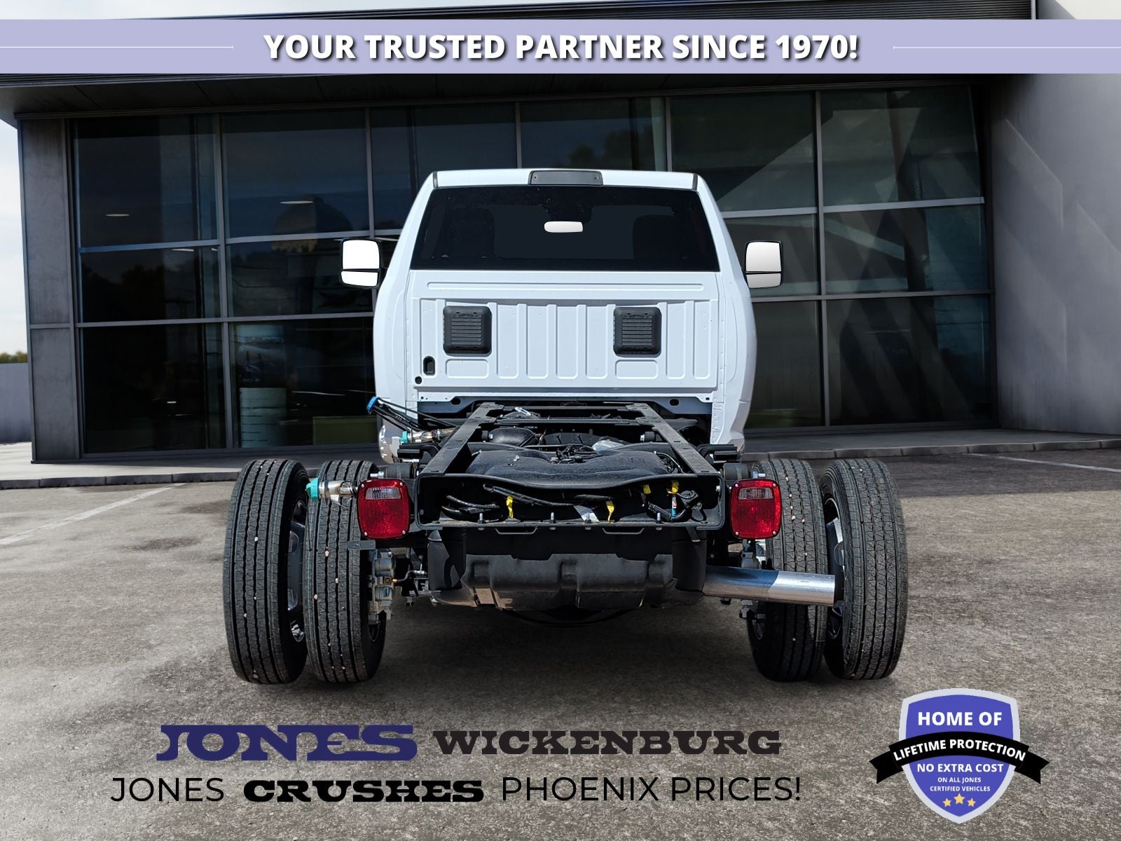 2025 RAM Ram 5500 Chassis Cab RAM 5500 TRADESMAN CHASSIS REGULAR CAB 4X2 84' CA