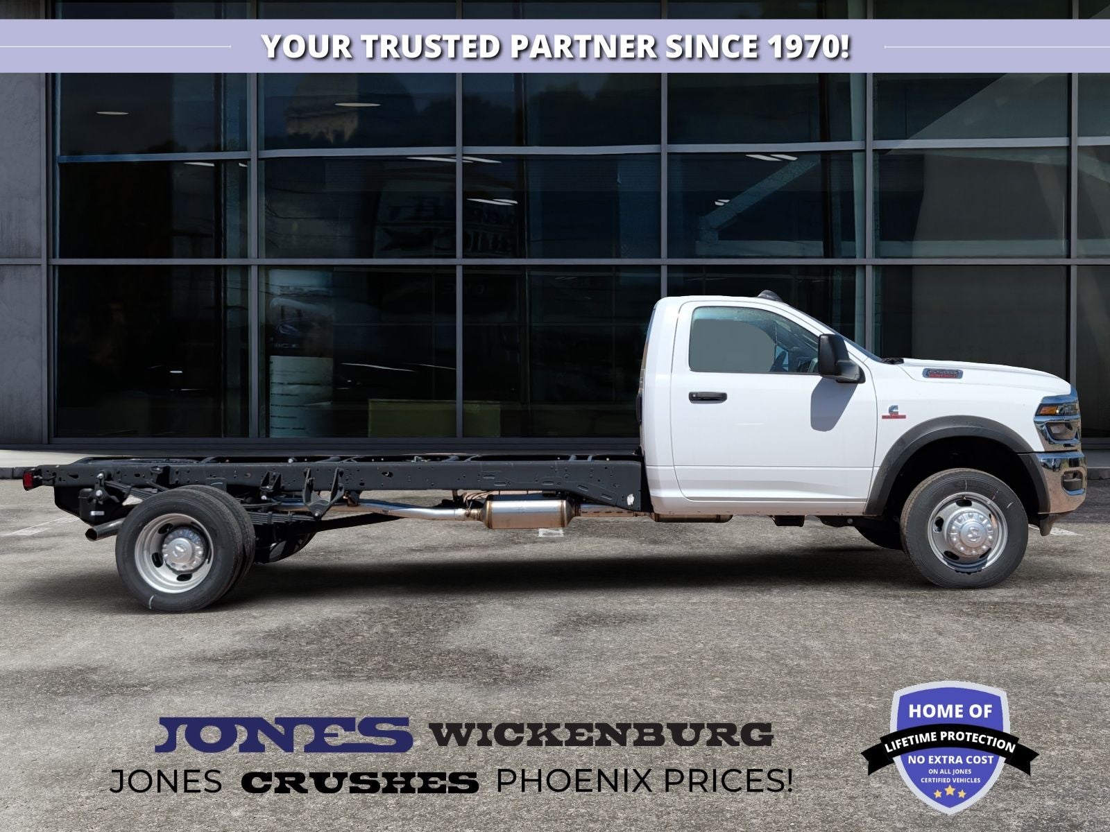 2025 RAM Ram 5500 Chassis Cab RAM 5500 TRADESMAN CHASSIS REGULAR CAB 4X2 120' CA