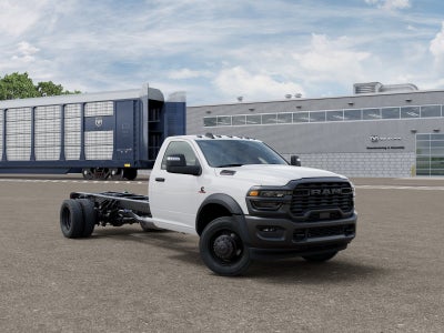 2027 RAM Ram 5500 Chassis Cab RAM 5500 TRADESMAN CHASSIS REGULAR CAB 4X2 120' CA
