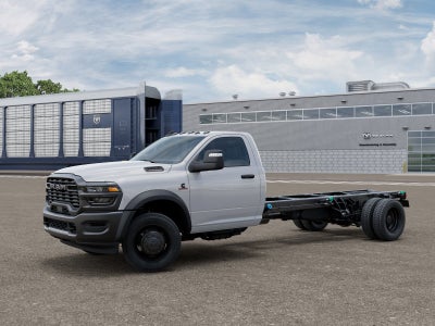2026 RAM Ram 5500 Chassis Cab RAM 5500 TRADESMAN CHASSIS REGULAR CAB 4X2 120' CA