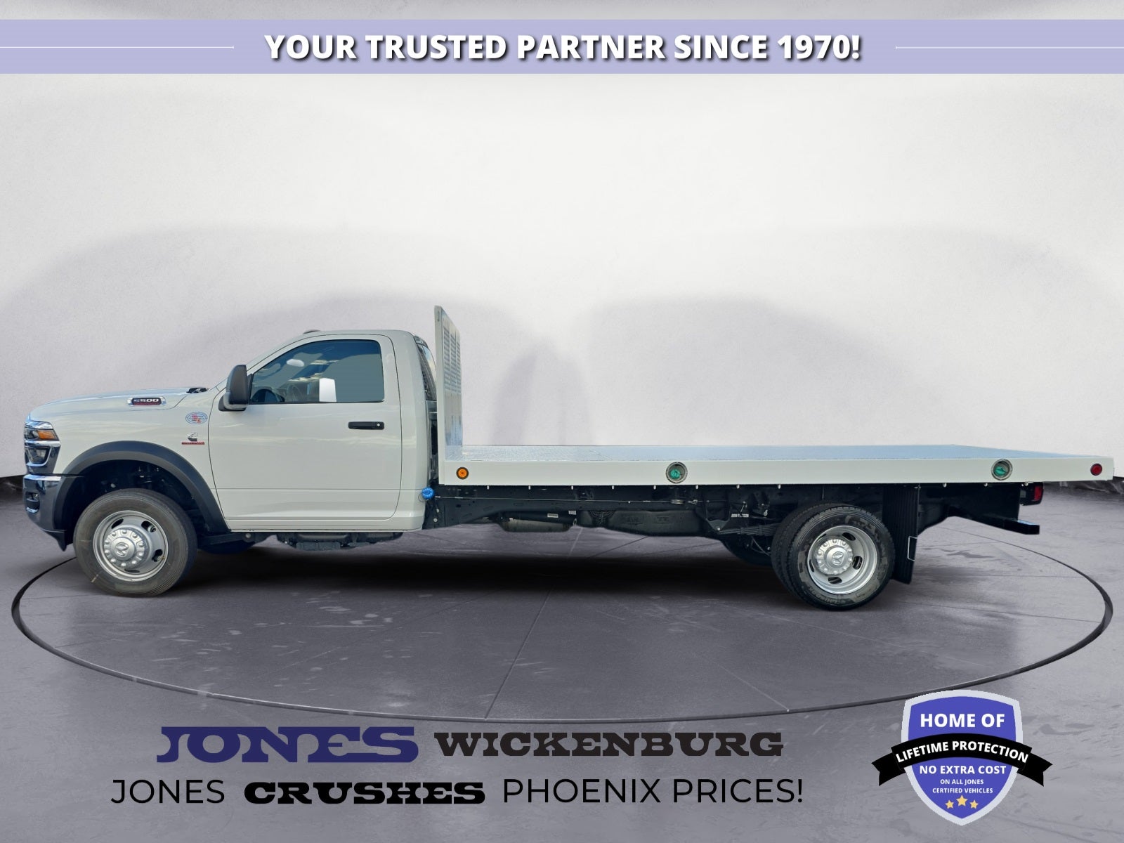2025 RAM Ram 5500 Chassis Cab RAM 5500 TRADESMAN CHASSIS REGULAR CAB 4X4 120' CA