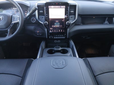 2026 RAM Ram 5500 Chassis Cab RAM 5500 BIG HORN CHASSIS CREW CAB 4X4 60' CA