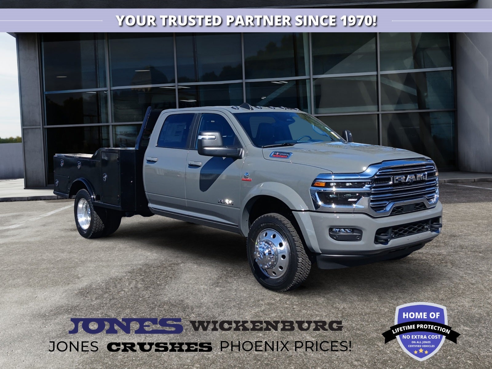 2026 RAM Ram 5500 Chassis Cab RAM 5500 BIG HORN CHASSIS CREW CAB 4X4 60' CA