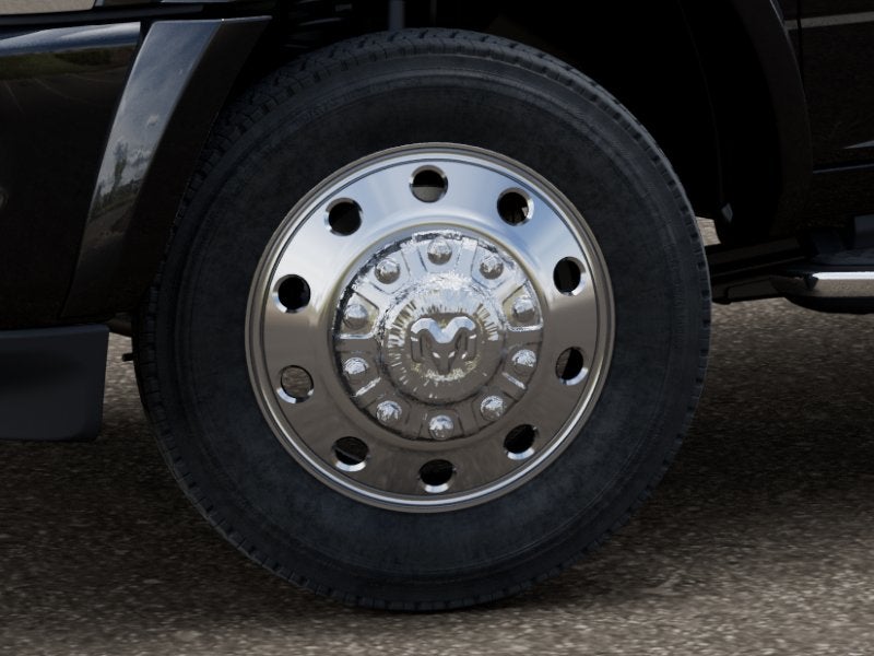 2027 RAM Ram 5500 Chassis Cab RAM 5500 BIG HORN CHASSIS CREW CAB 4X4 60' CA