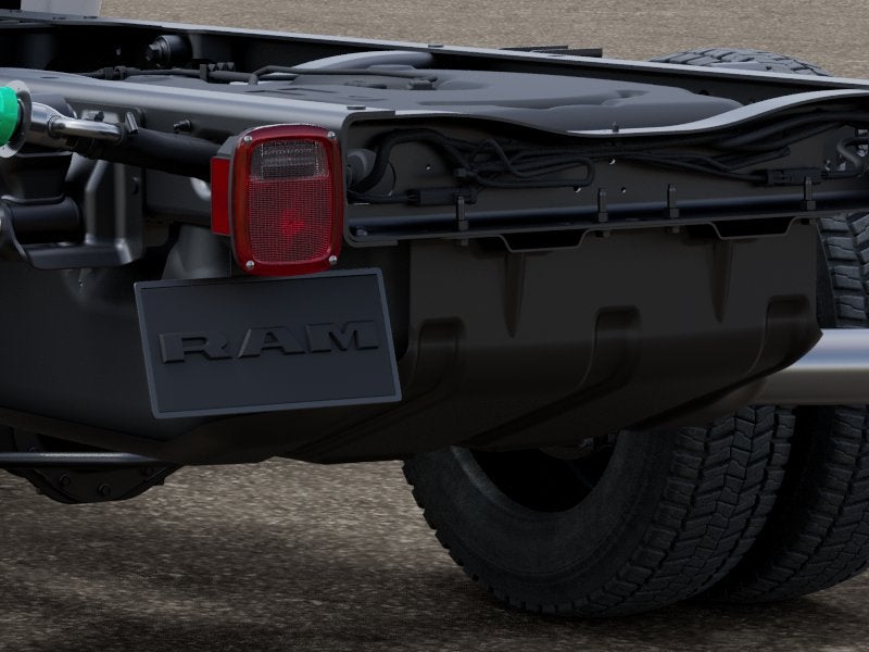 2026 RAM Ram 5500 Chassis Cab RAM 5500 BIG HORN CHASSIS CREW CAB 4X4 60' CA