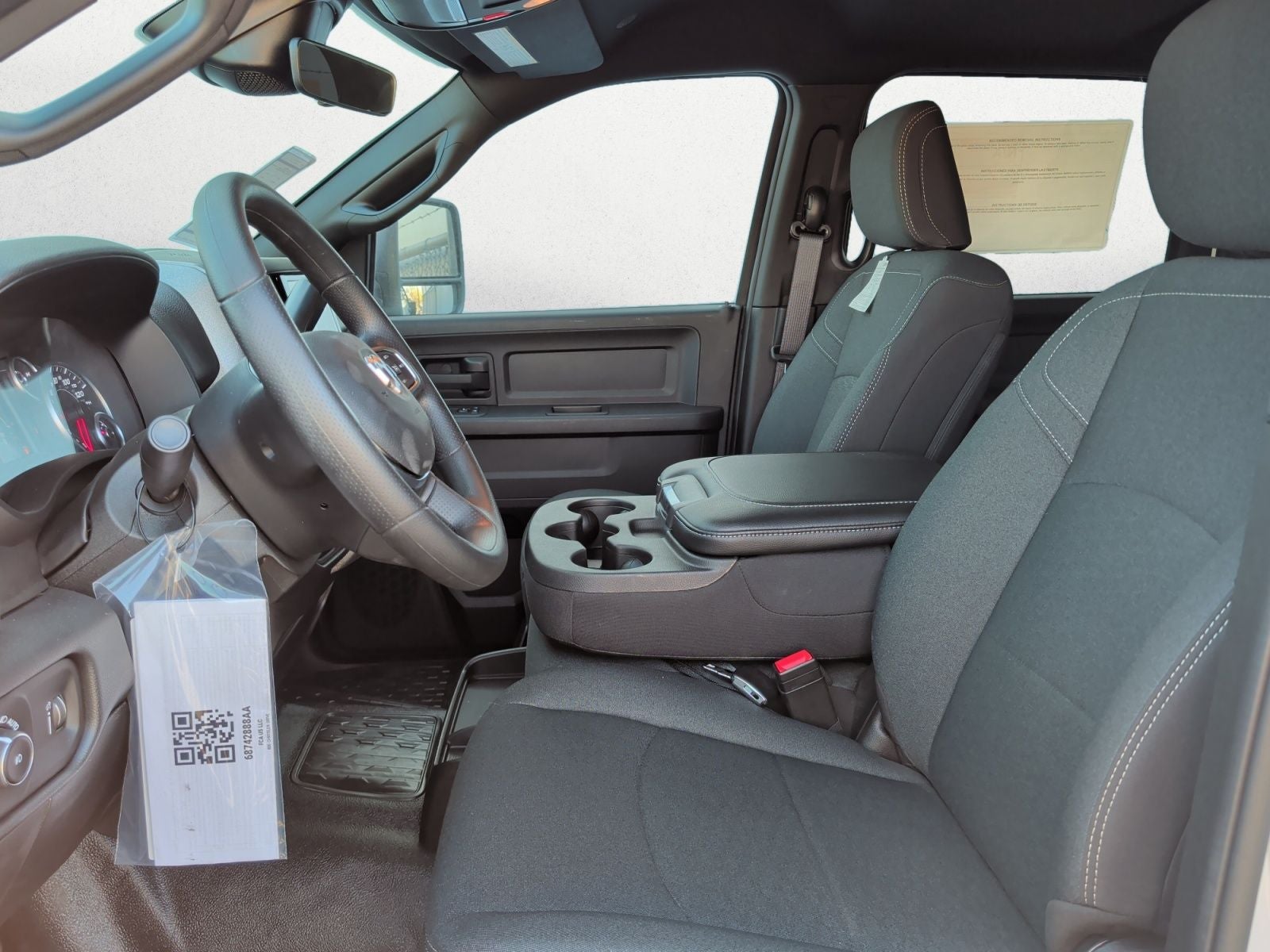 2026 RAM Ram 5500 Chassis Cab RAM 5500 TRADESMAN CHASSIS CREW CAB 4X4 60' CA