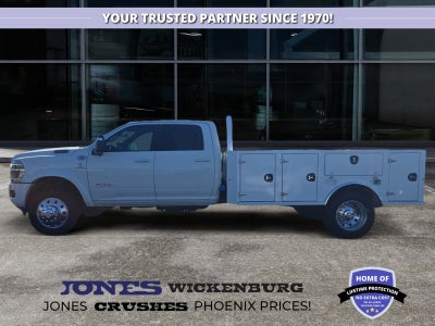 2027 RAM Ram 5500 Chassis Cab RAM 5500 BIG HORN CHASSIS CREW CAB 4X4 84' CA