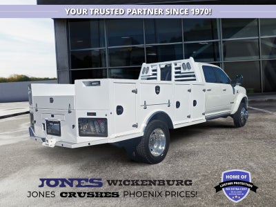 2027 RAM Ram 5500 Chassis Cab RAM 5500 BIG HORN CHASSIS CREW CAB 4X4 84' CA