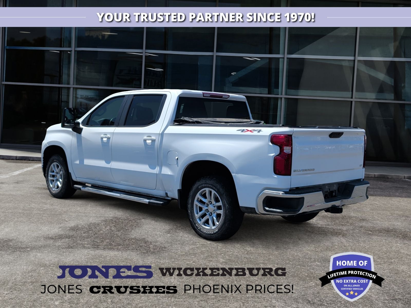 2020 Chevrolet Silverado 1500 4WD Crew Cab Short Bed LT